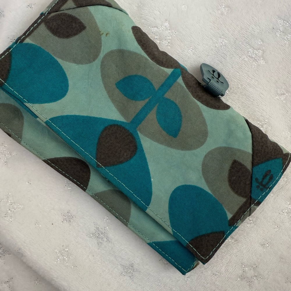 TOTTO Floral Wallet